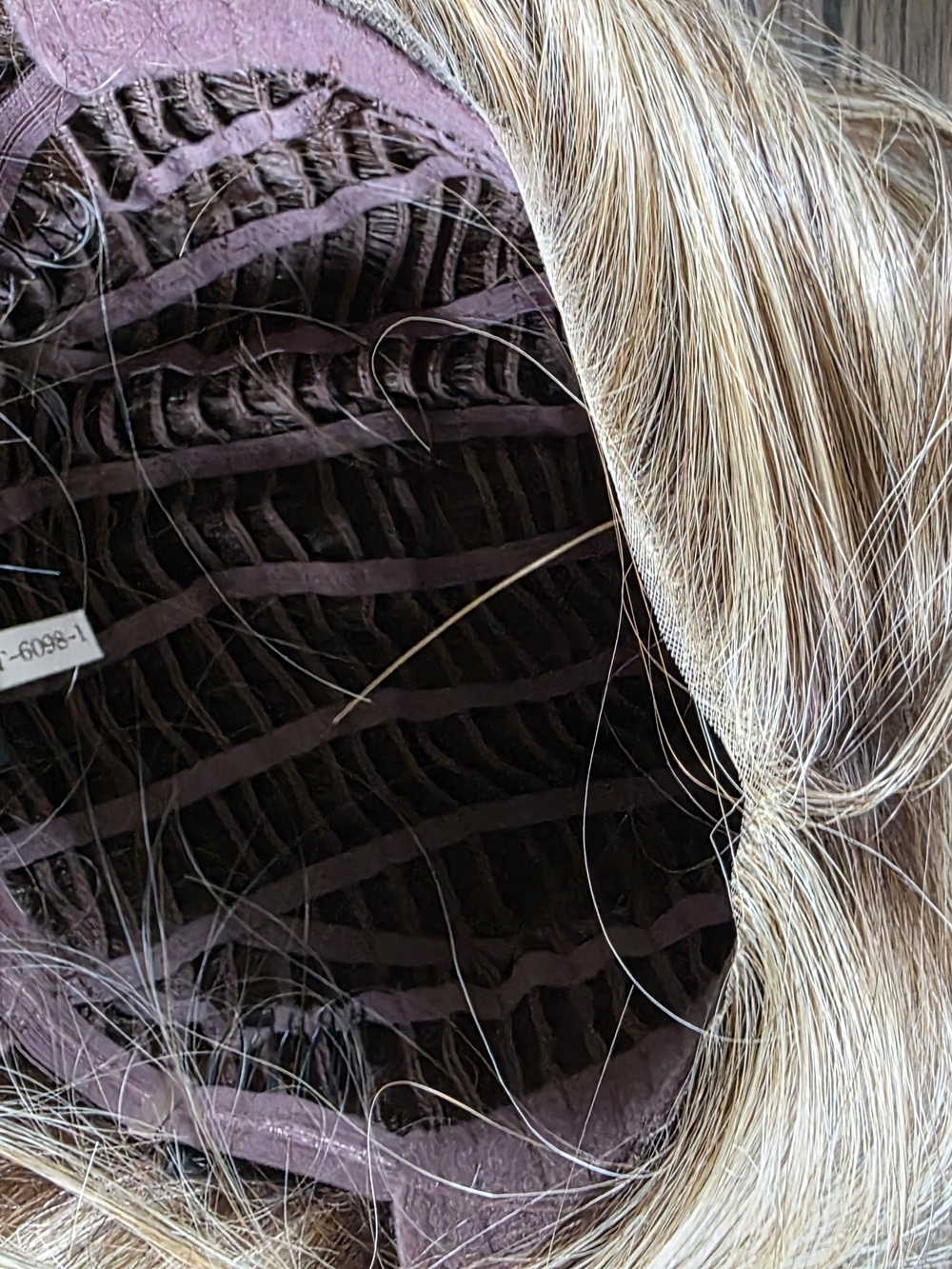 Bella tress brown sugar sweet cream  Kushikamana e 18 Wig - Picture 5 of 7